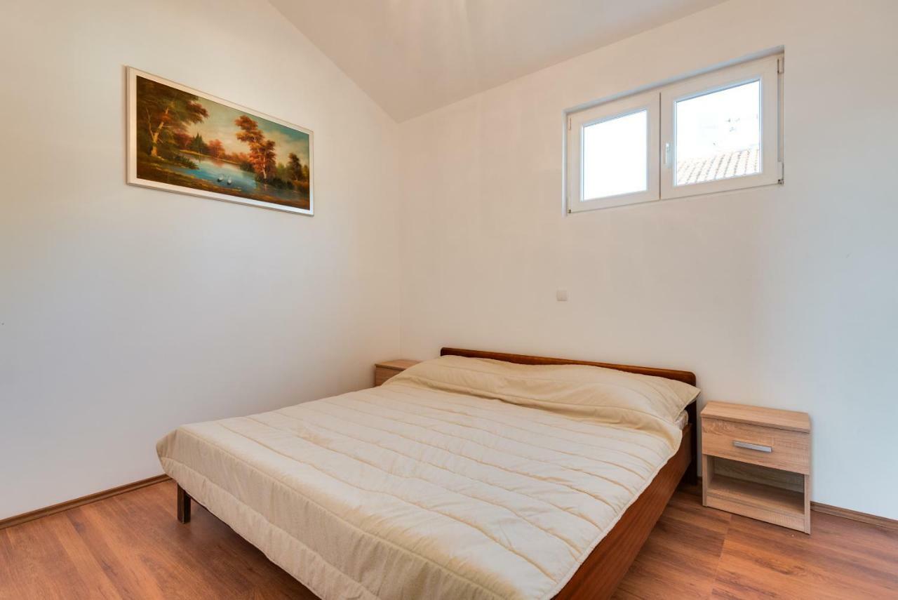 Jadrija 6 Apartman Šibenik Kültér fotó